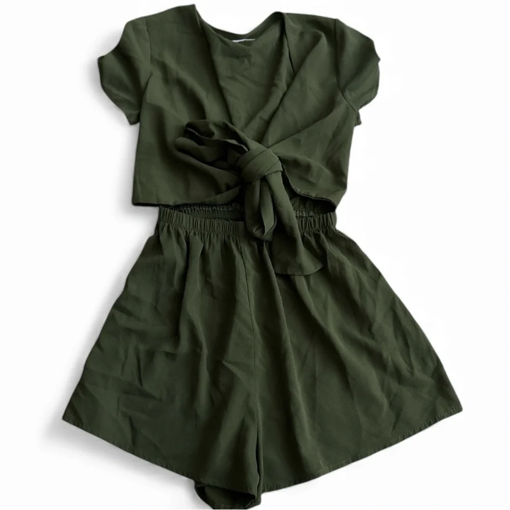 REVERSE ROMPER - Picture 2 of 6